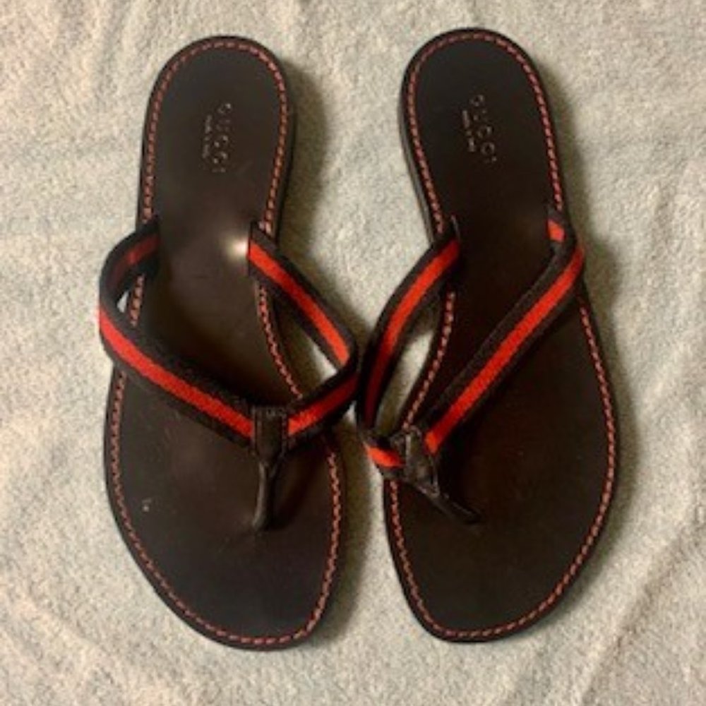 Authentic Gucci Leather &  Canvas Flip Flop